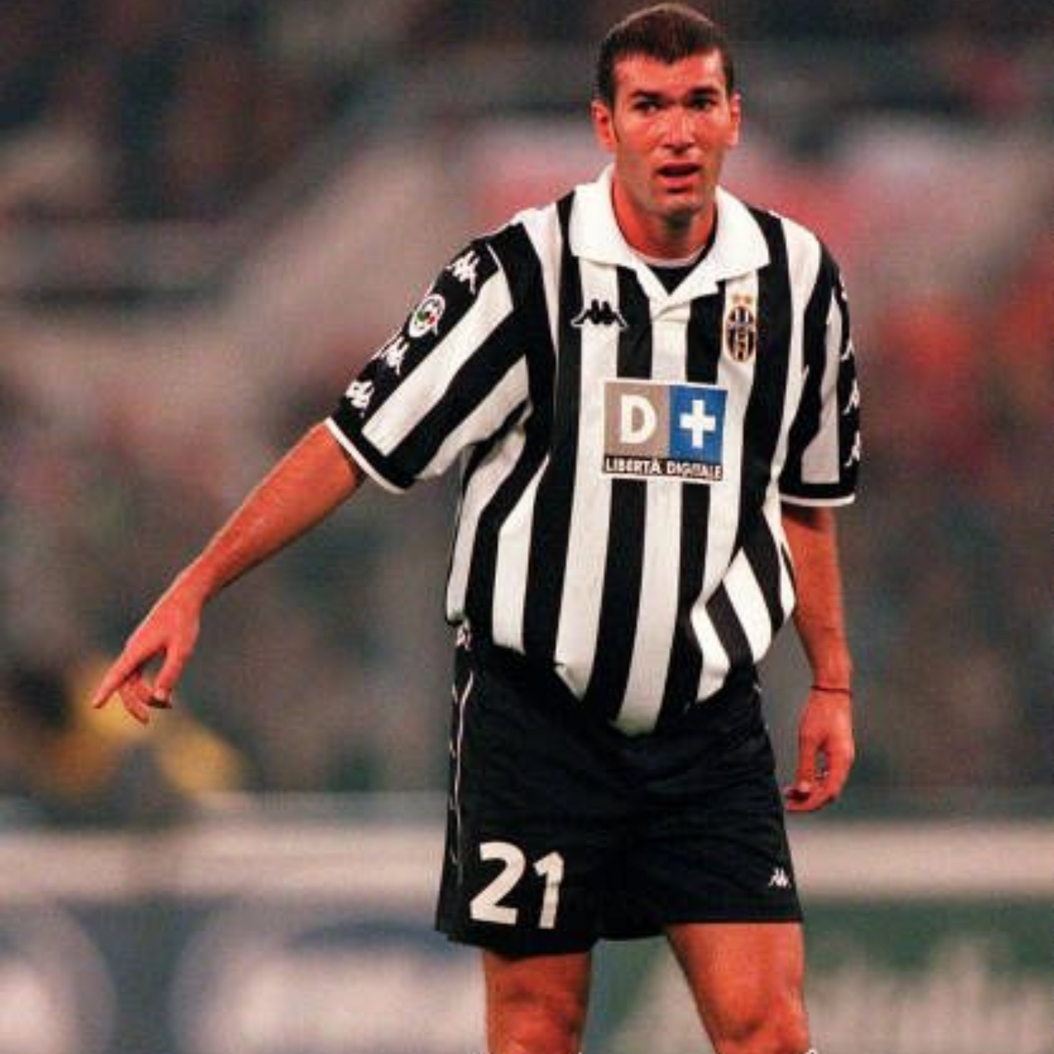 Juventus Home Shirt 1999/00